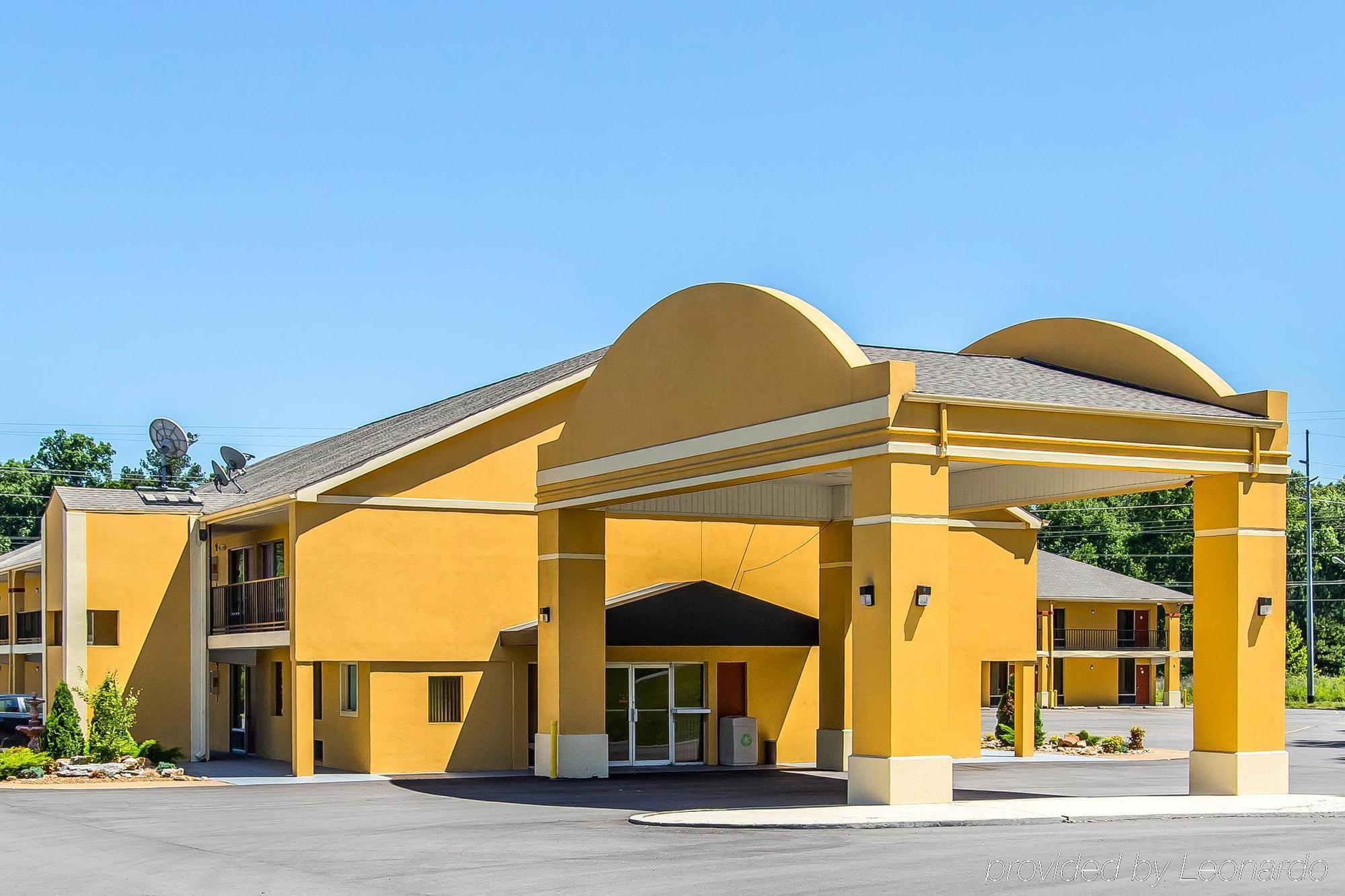 Econo Lodge Скотсбъро Екстериор снимка